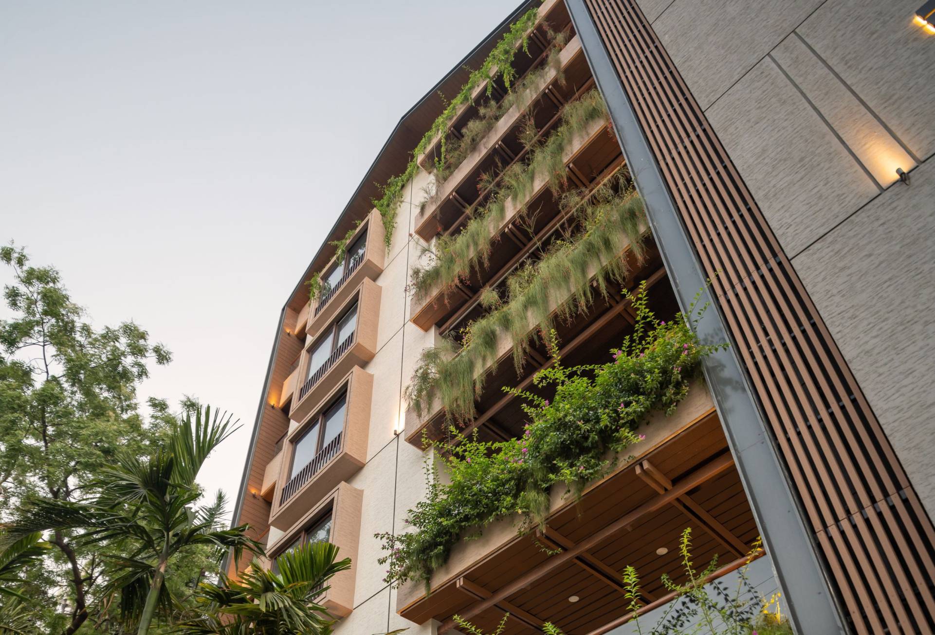 WPC Wall & Ceiling Cladding – Exterior & Interior | Everwood